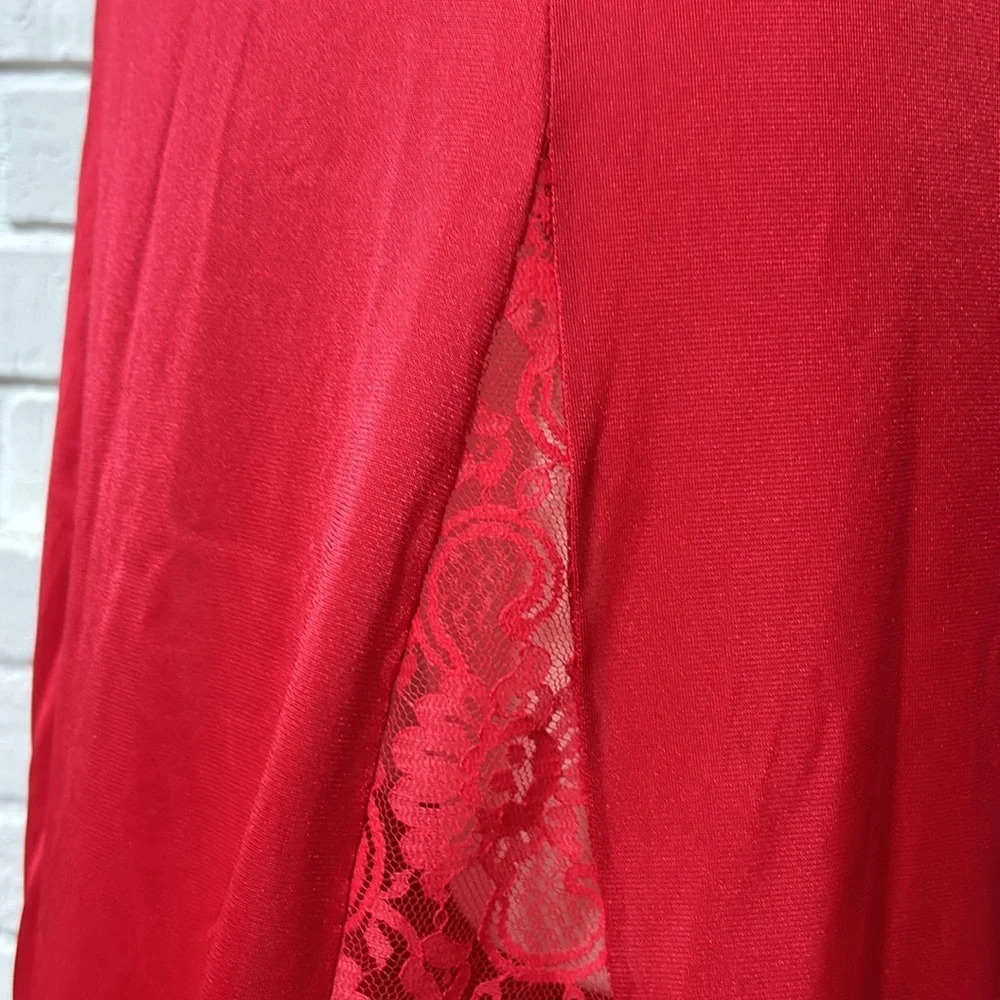 Vintage Paramount New York Red Lace Nightgown Small - Picture 5 of 13